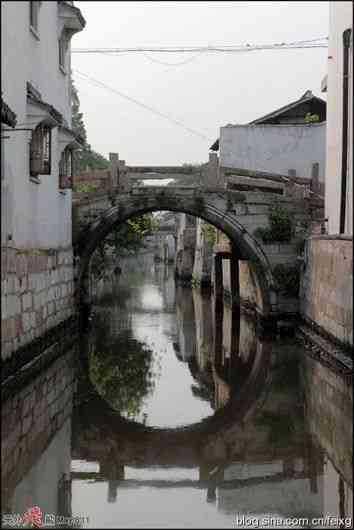 河南新乡宝妈带俩娃一路骑行去北京：与其报培训班，不如锻炼毅力